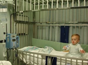 217345_baby_in_the_hospital